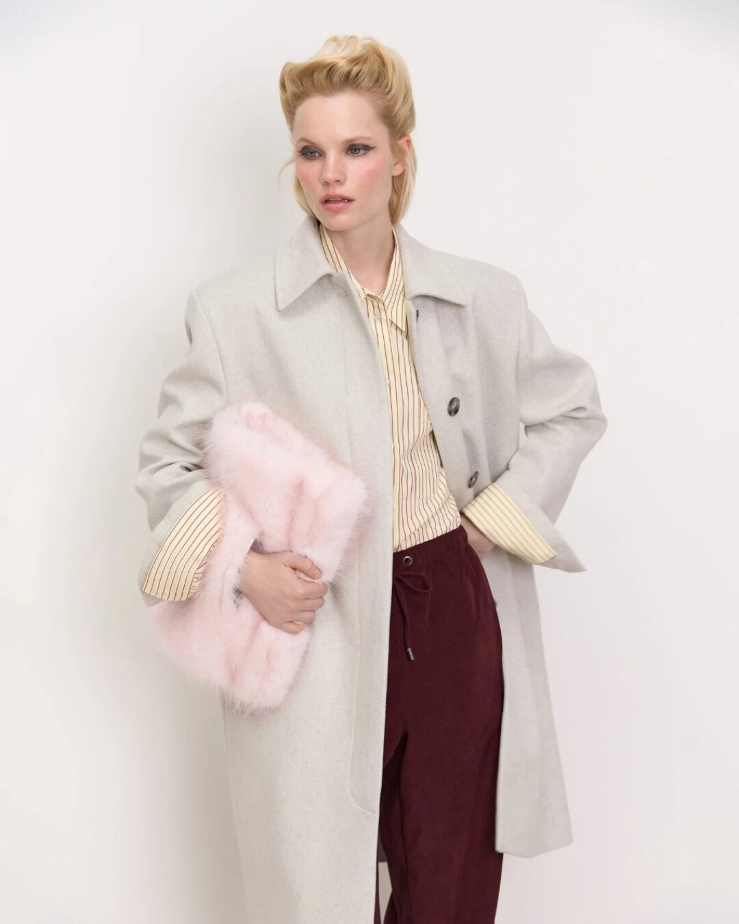 Сумка-конверт Only me, 7 480 руб.