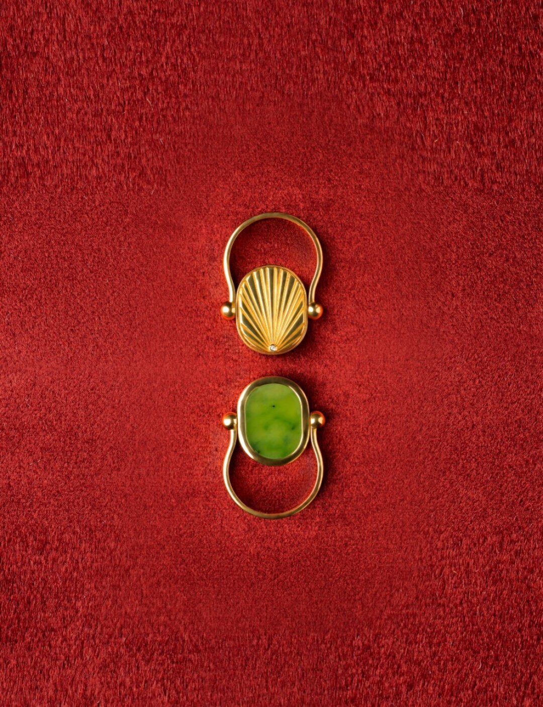 Кольцо-перевертыш Glipterra, 27 000 руб.