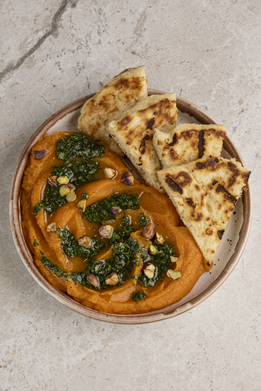 Пюре из батата с лаймовой сальсой