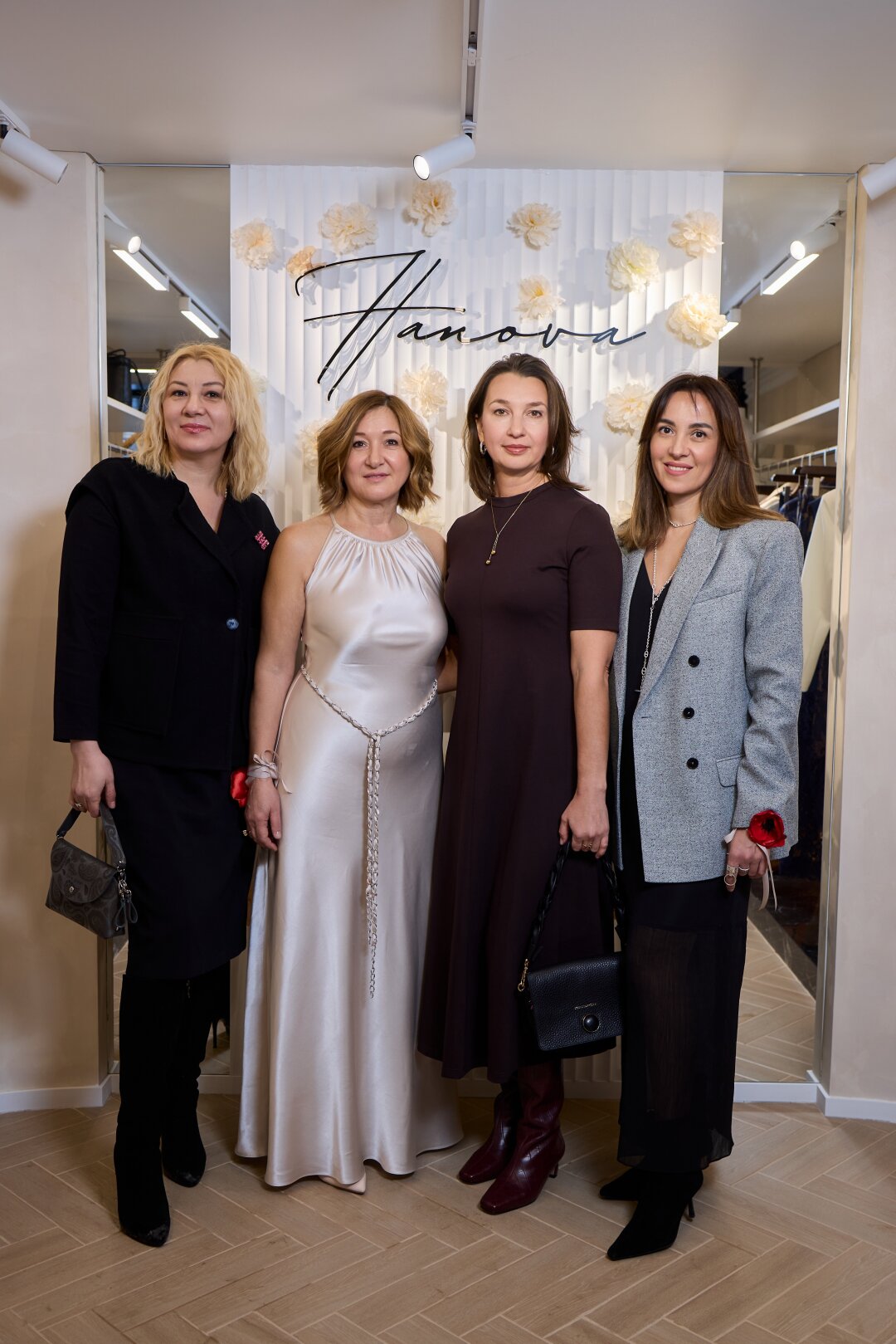 Эльмина Гай, Айритта Ханова, Элина Тахаутдинова и Гузель Халфина