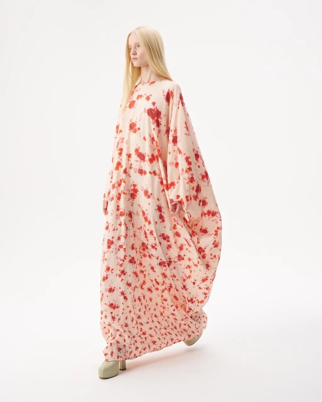 Платье Victoria Andreyanova, 32 200 руб.