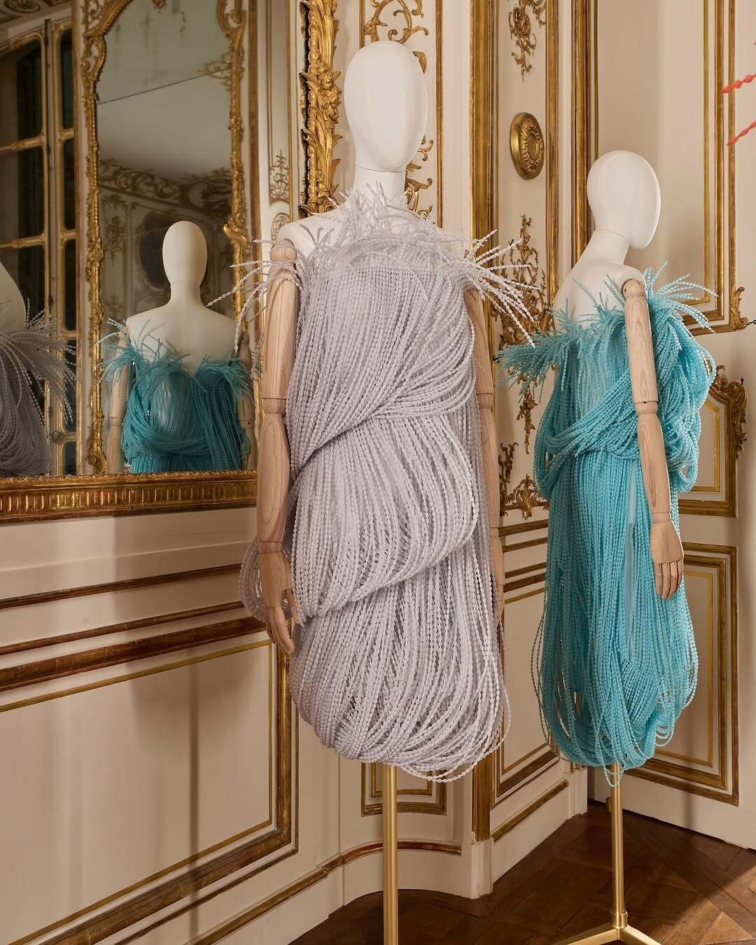 Платья из копны бахромы