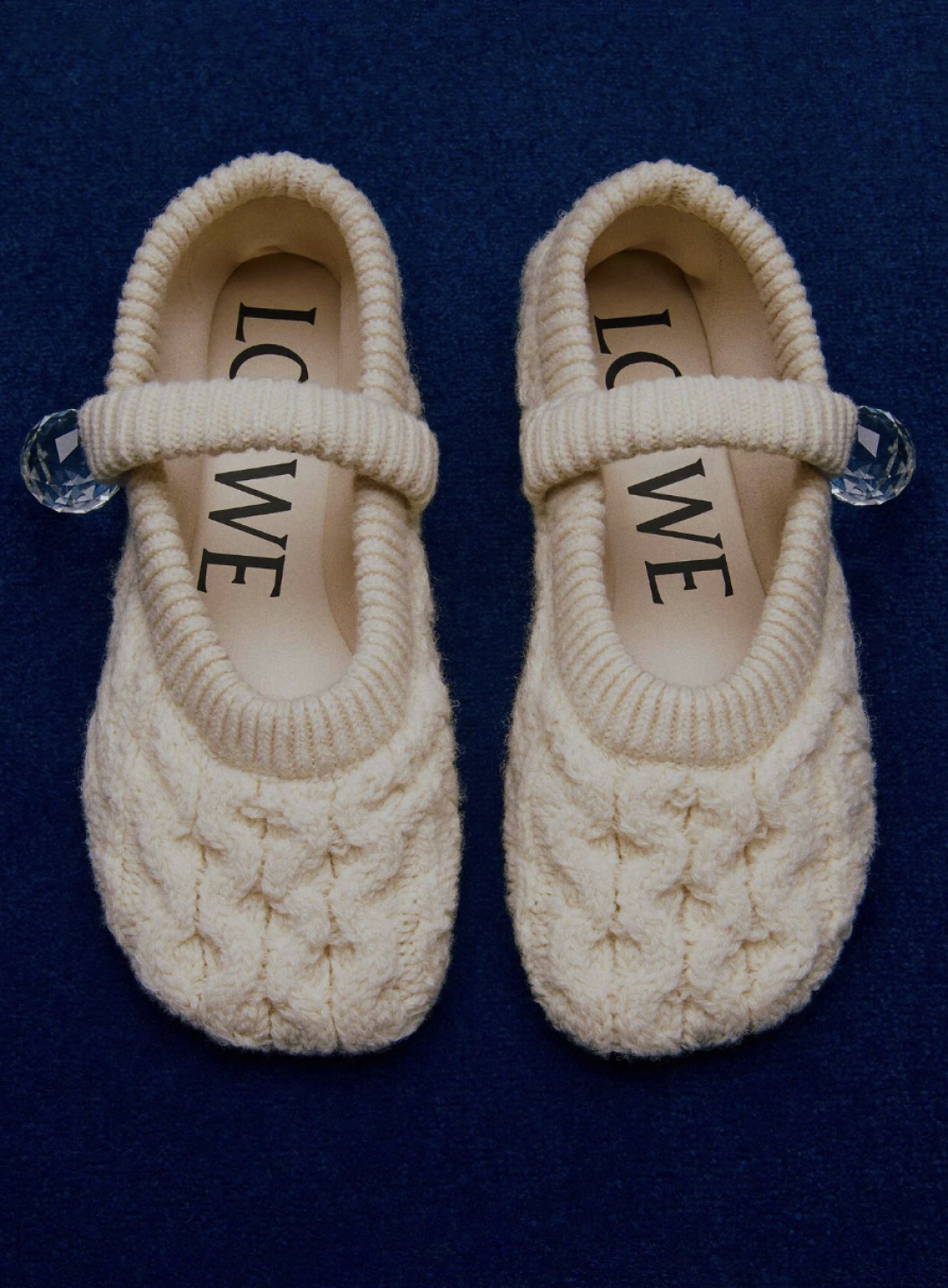 Вязаные тапатули (с кристаллом-прицепом!)