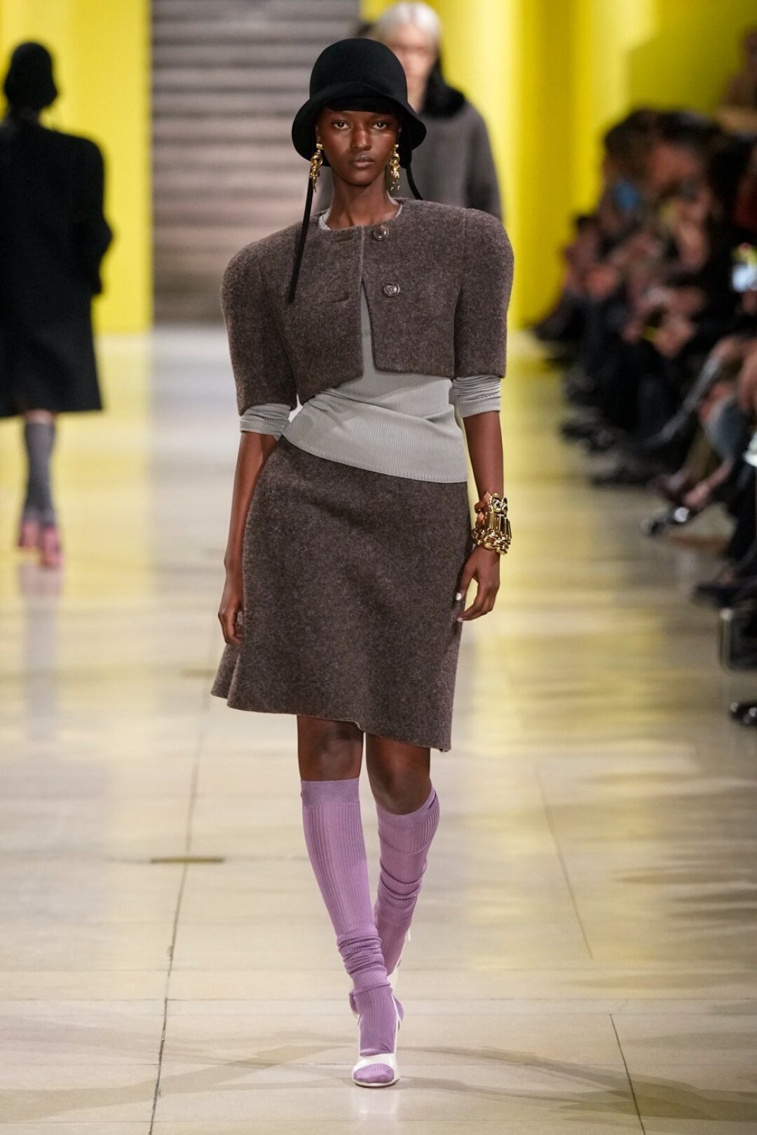 Чем больше стейтмент-браслетов — тем лучше