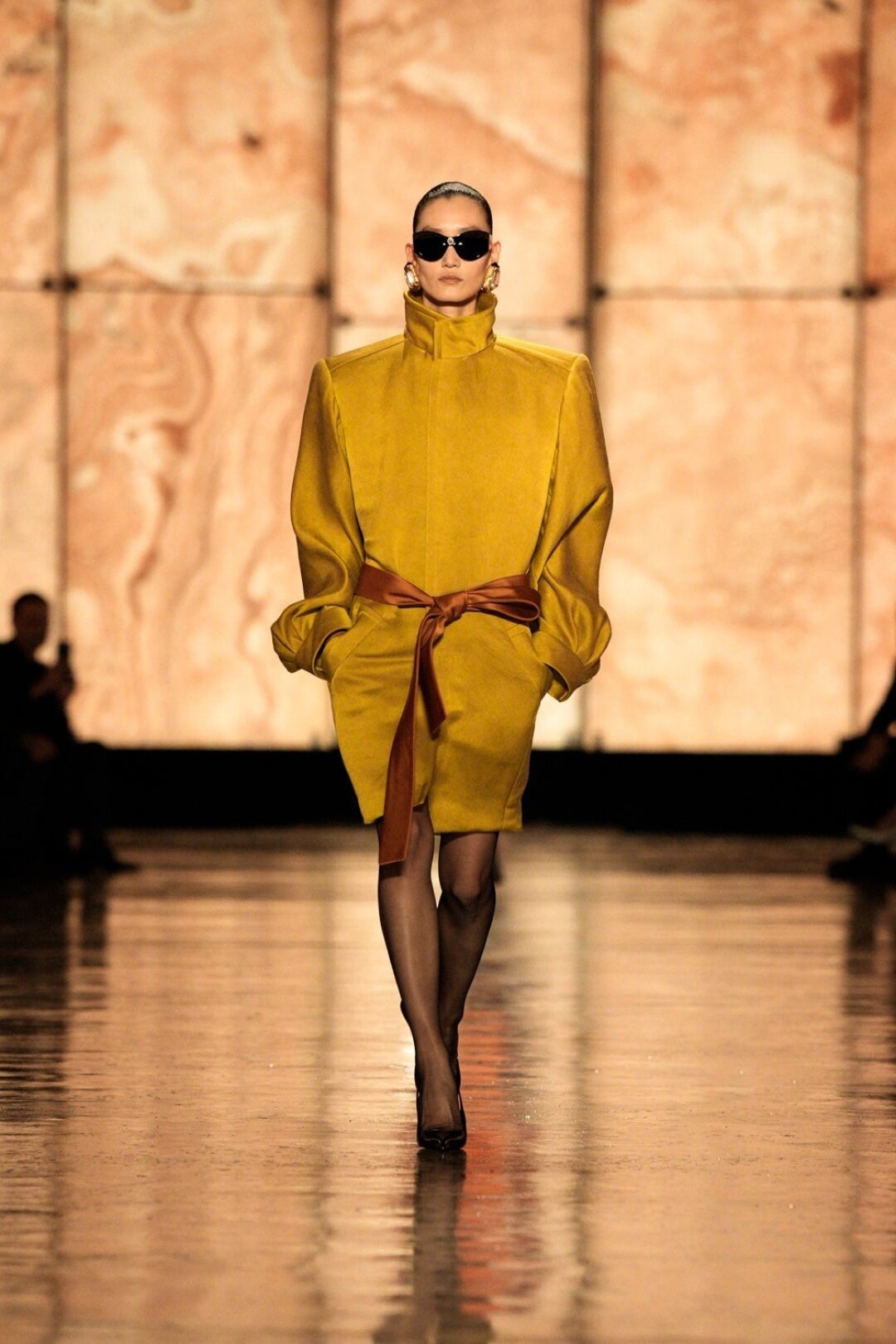 Цветовое комбо: горчичный + шоколадный