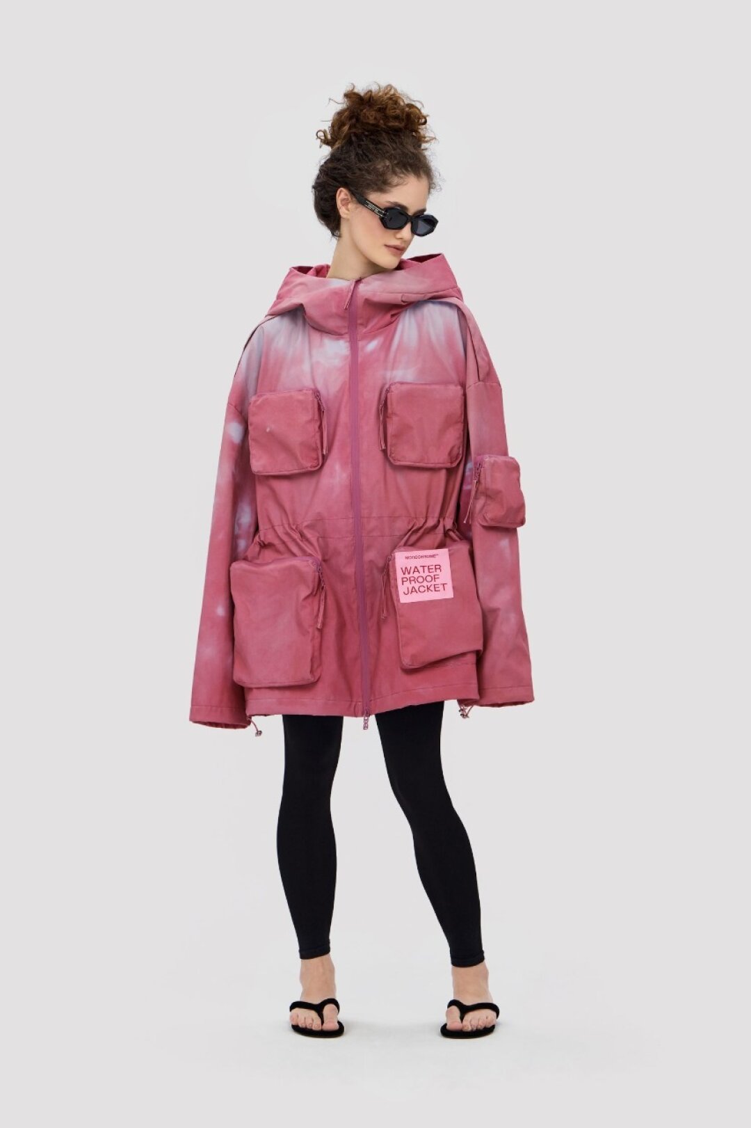 Monochrome, 49 000 руб.