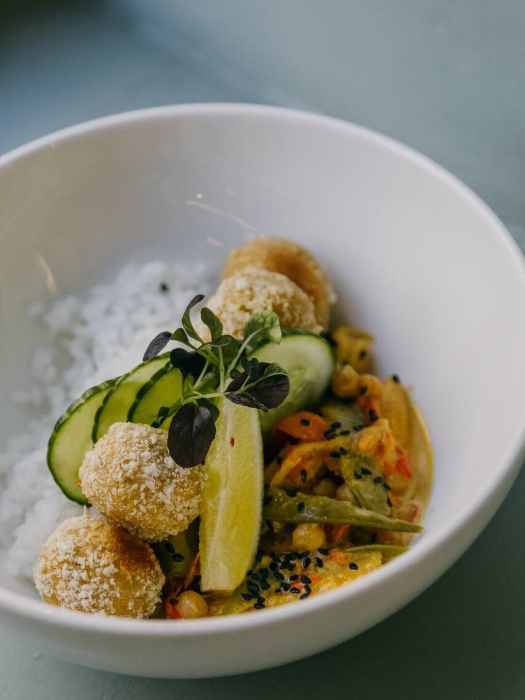 Кокосовый карри из Lemon Tree