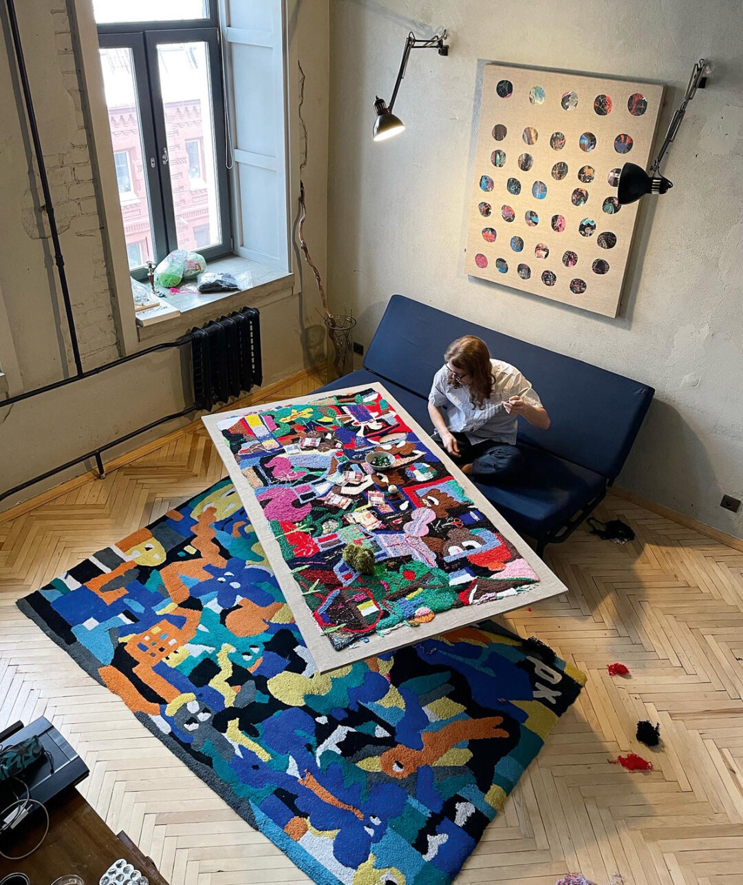 Студия Ромы Peeks в Петербурге, 2023 год