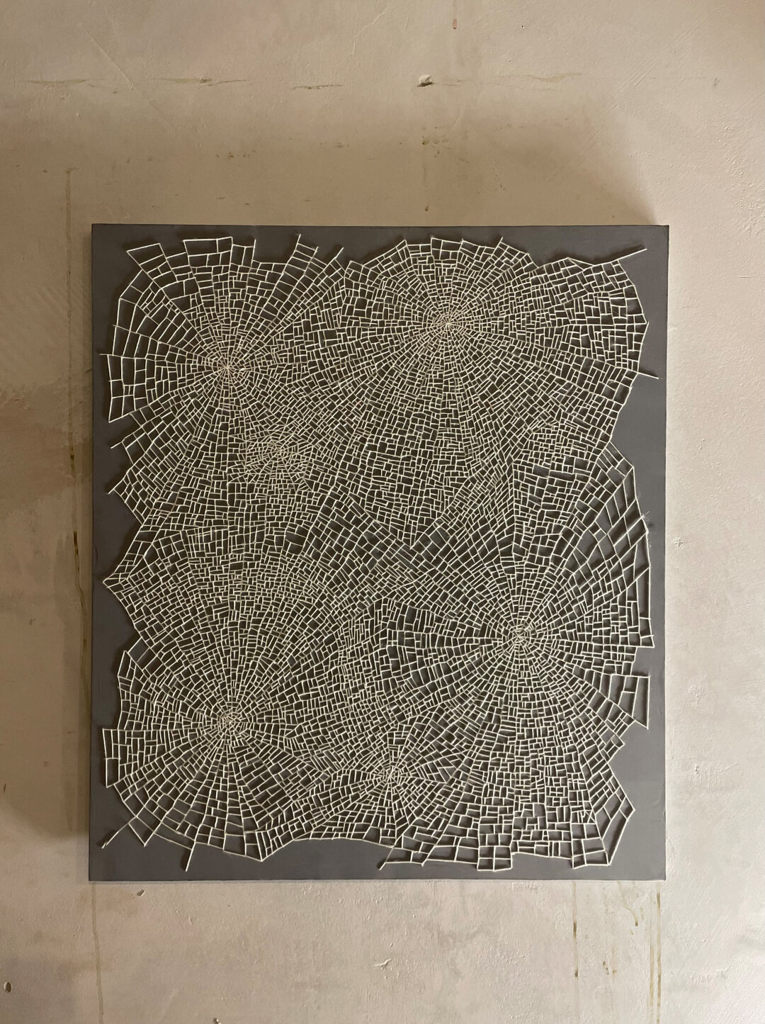 Рома Peeks. «Без названия». Вышивка. 2025