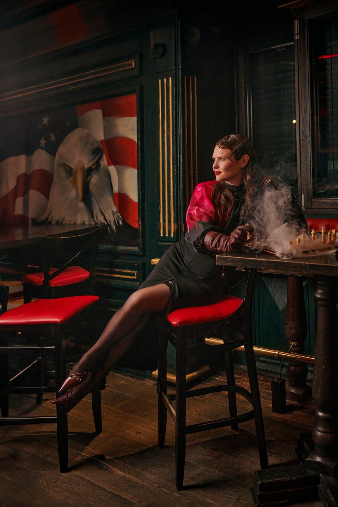 ТАТЬЯНА КРАСИЛОВА KRASILOVA PROJECT Блуза, перчатки ALENA AKHMADULINA DREAMS BY ALENA AKHMADULLINA