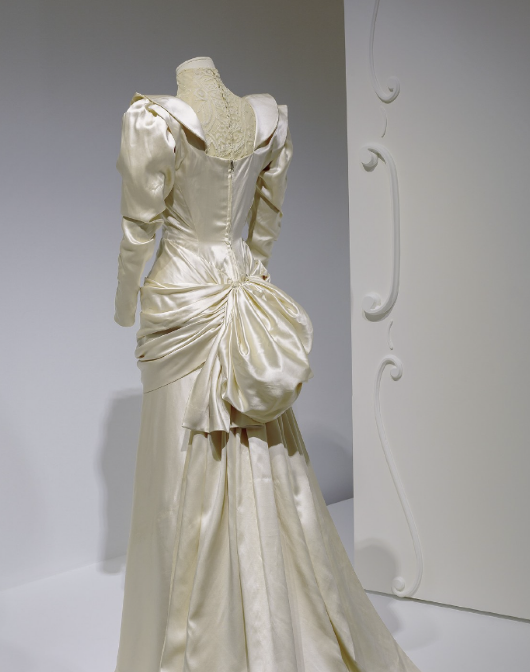 Свадебное платье Розарио де Арангурен-и-Паласио, 1945 год