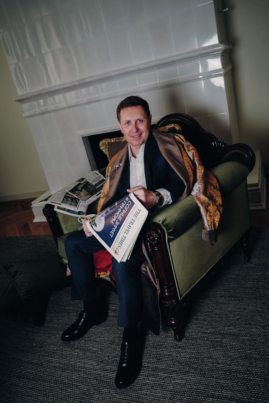 ДМИТРИЙ ЩЕРБАКОВ Директор АН «Слобода», практикующий риелтор Халат из испанского жаккарда "КНЯЖЕ" Брошь AMADINA GLASS