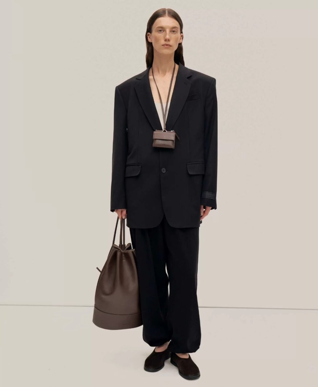 Askent, 34 000 руб.