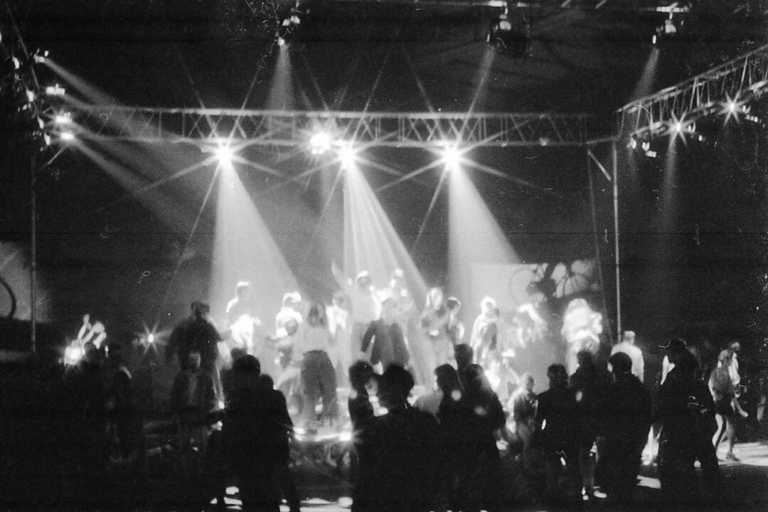 Рейв «Мобиле», 1992 год