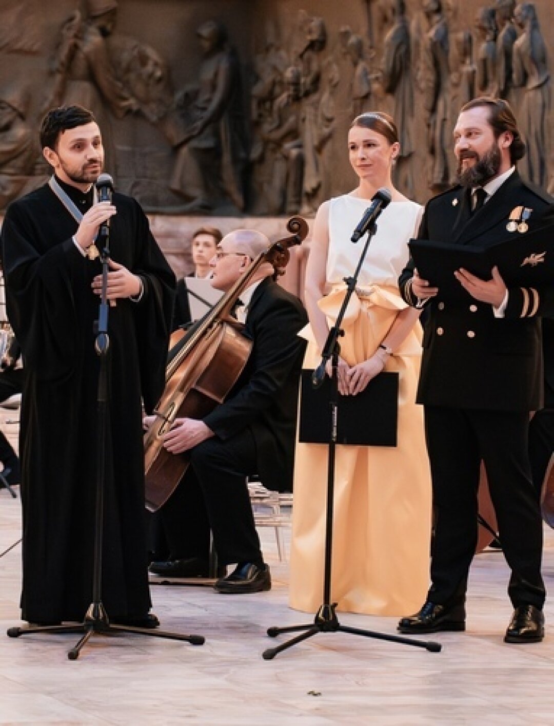 Священник Геннадий Титов, Полина Павлович и Пётр Аксёнов