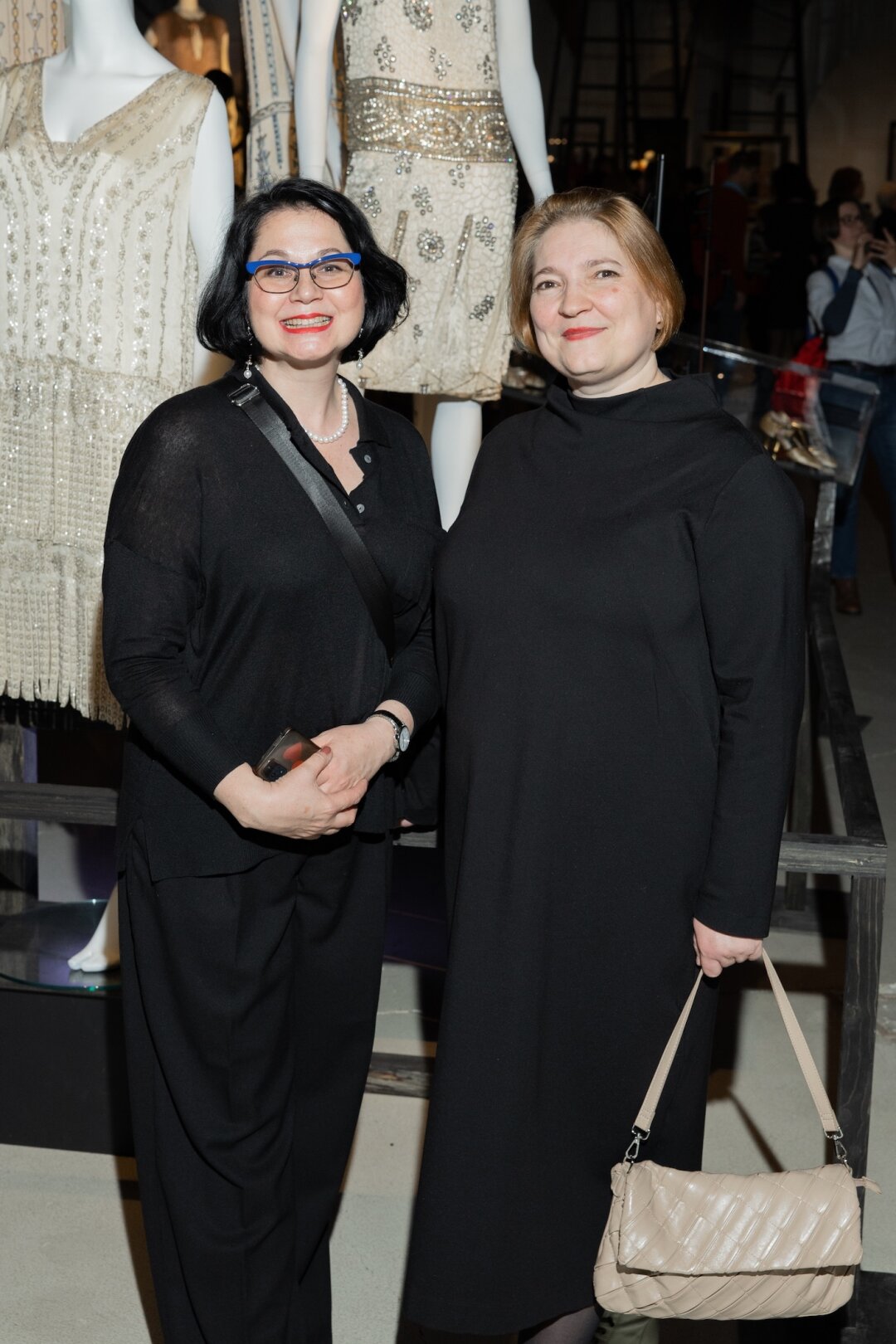 Анна Абрамова, Анна Толстикова