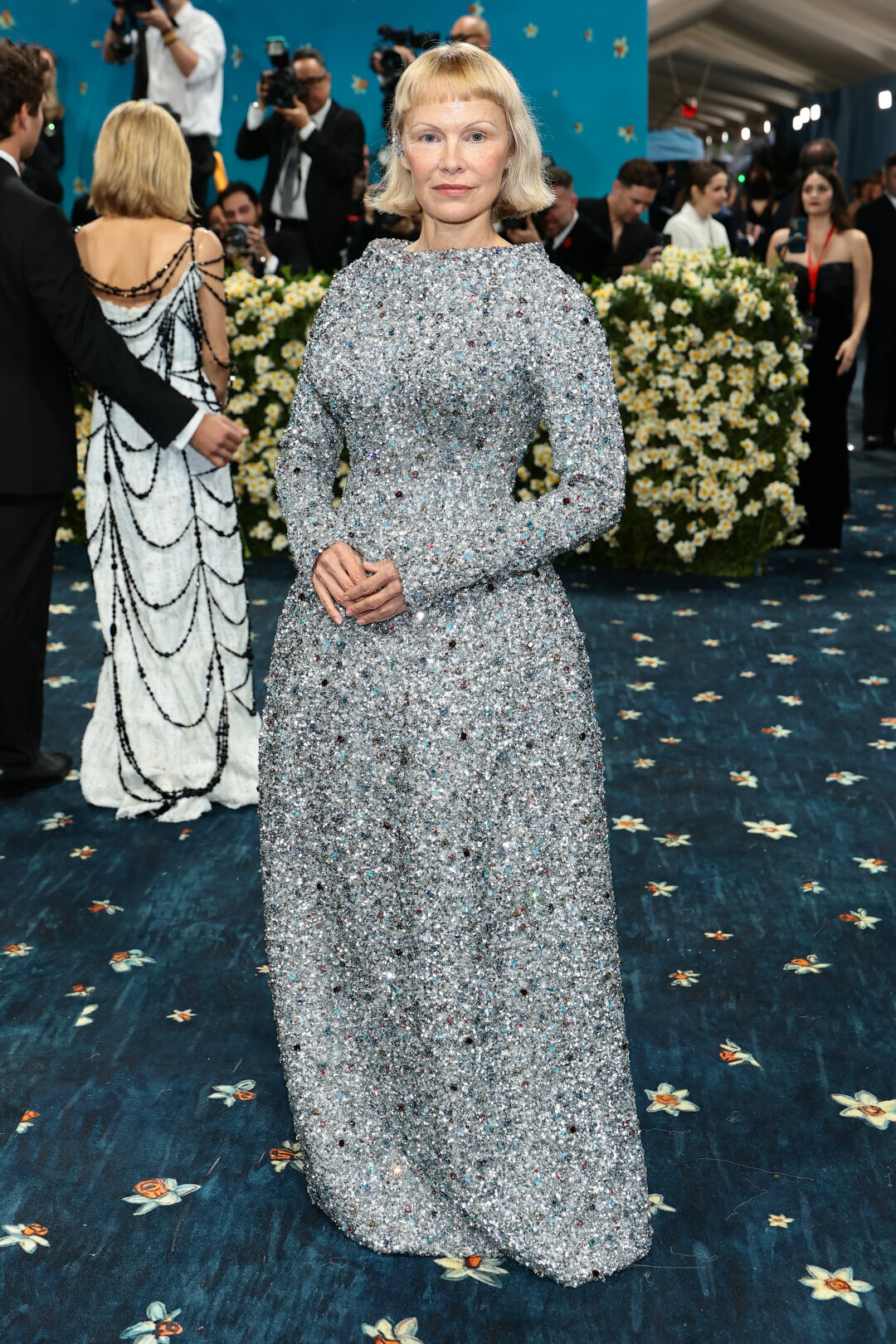 Памела Андерсон в Tory Burch