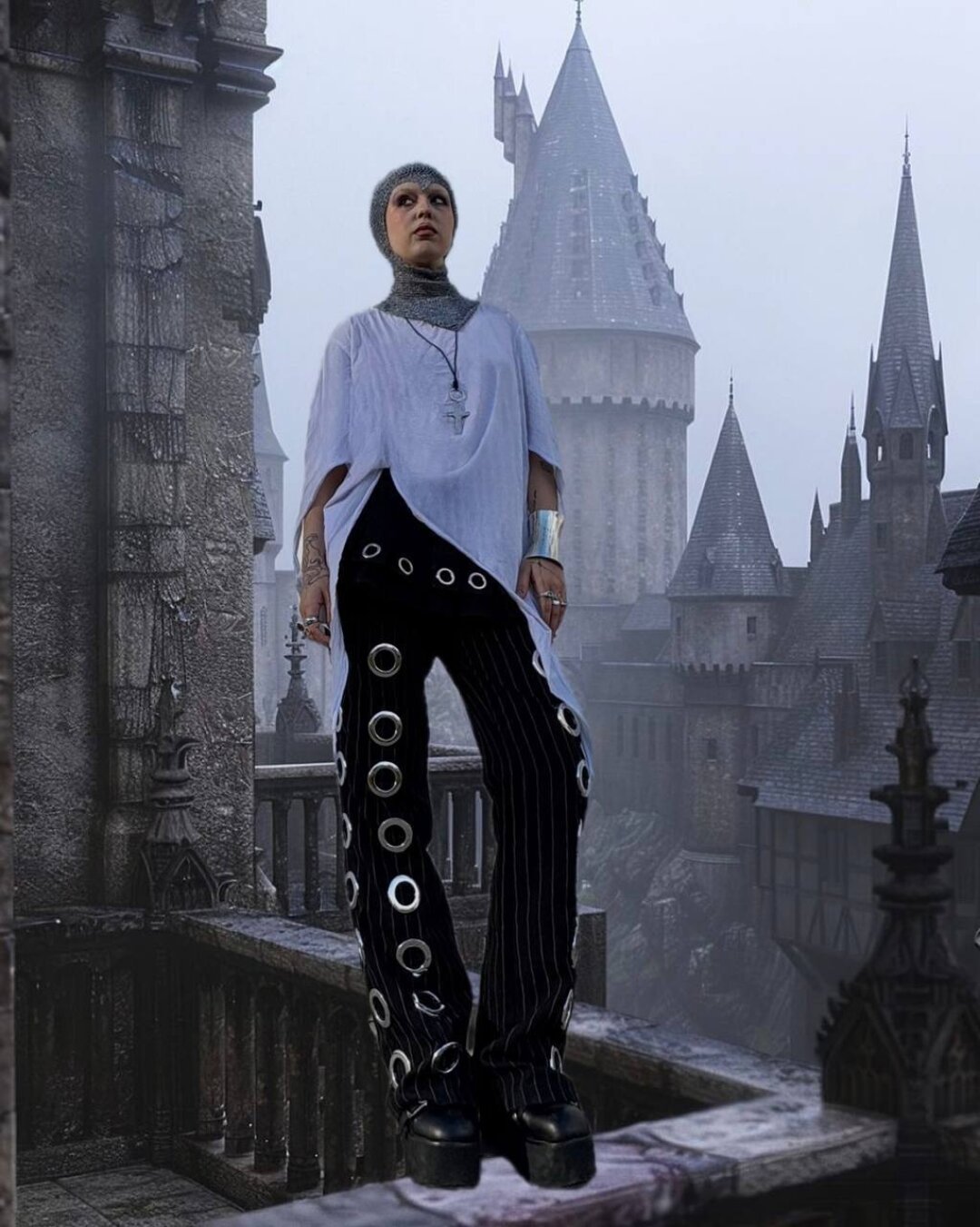 Стайлинг-трюк — микс люверсов и кольчуги