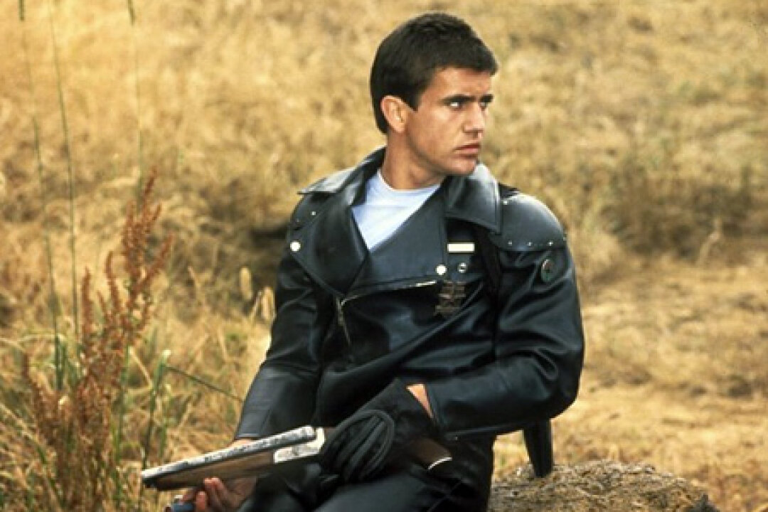 Кадр из фильма «Безумный Макс»