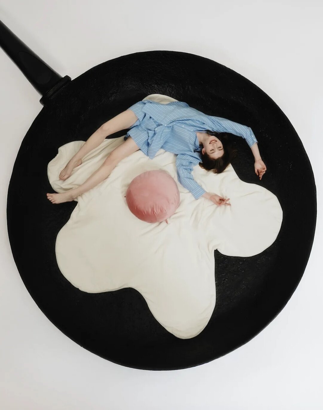 Плед-одеялко Coco Eburet, 24 000 руб.