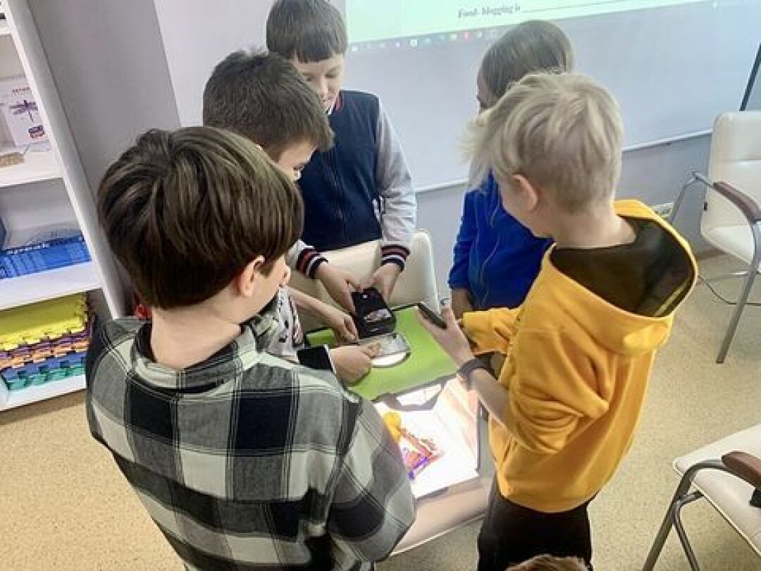 Занятие в летнем лагере «Академии ТОП IT»