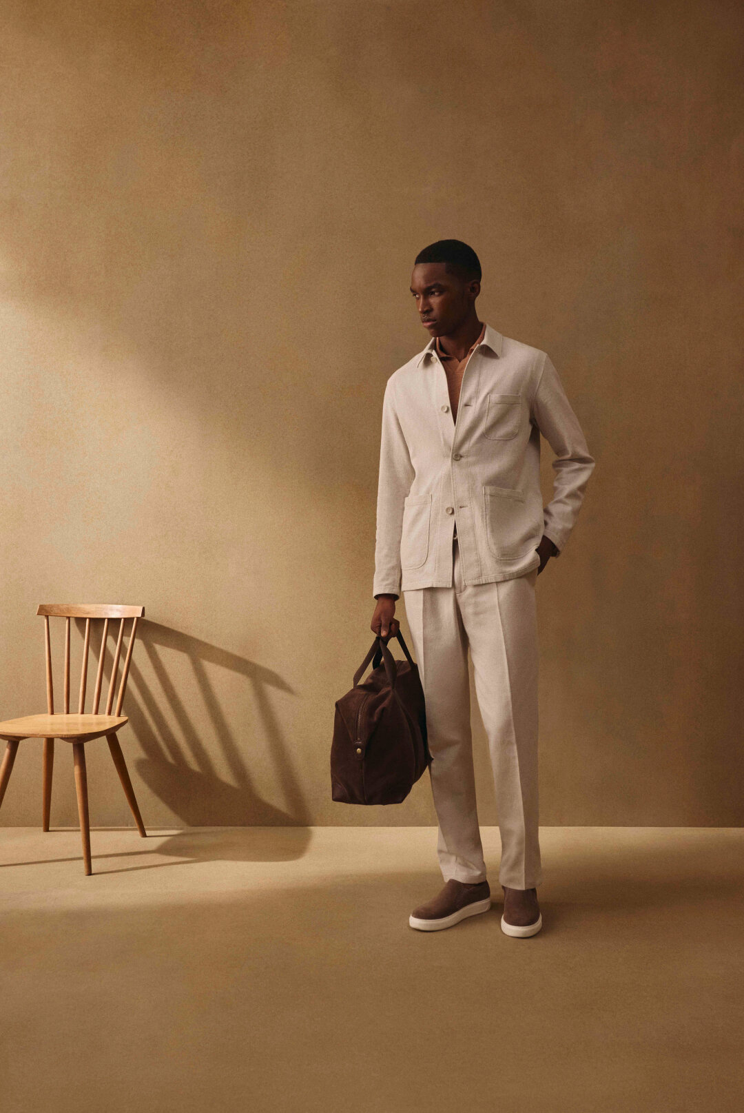 Рубашка Boggi Milano, 38 200 руб.