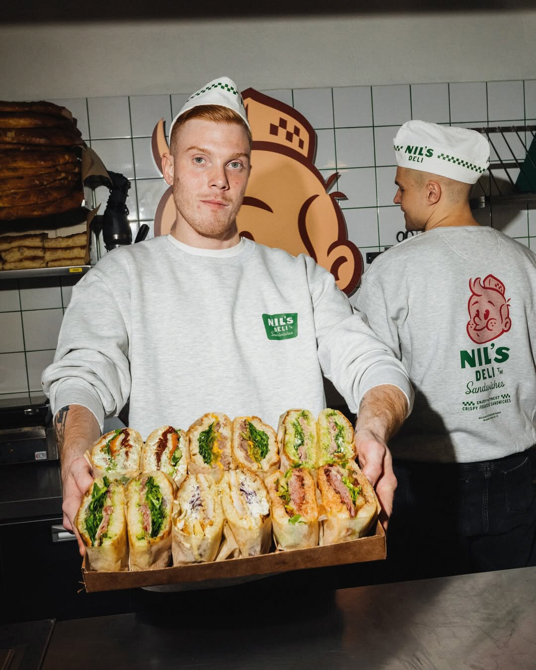 Эпоха возрождения сэндвичей в Nil’s Deli: салями с прошутто в хрустящей пульезе