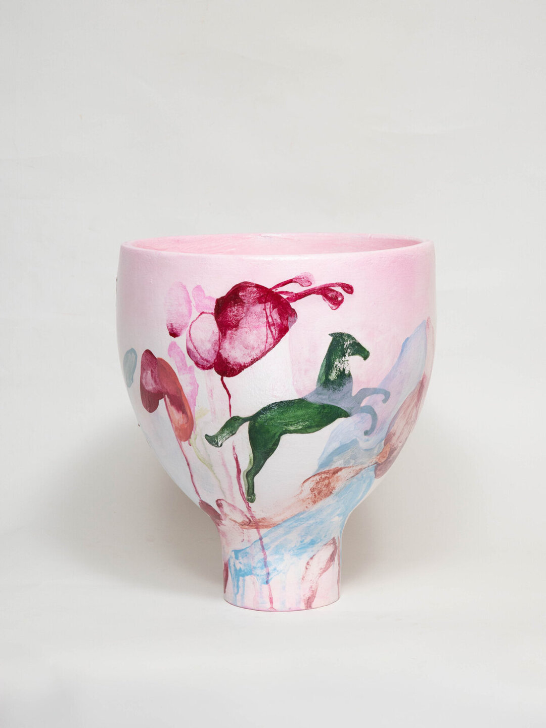 Ваза из серии «Первый снег в вишневом саду», Алиса Ваевская, Sample, 85 000 руб.