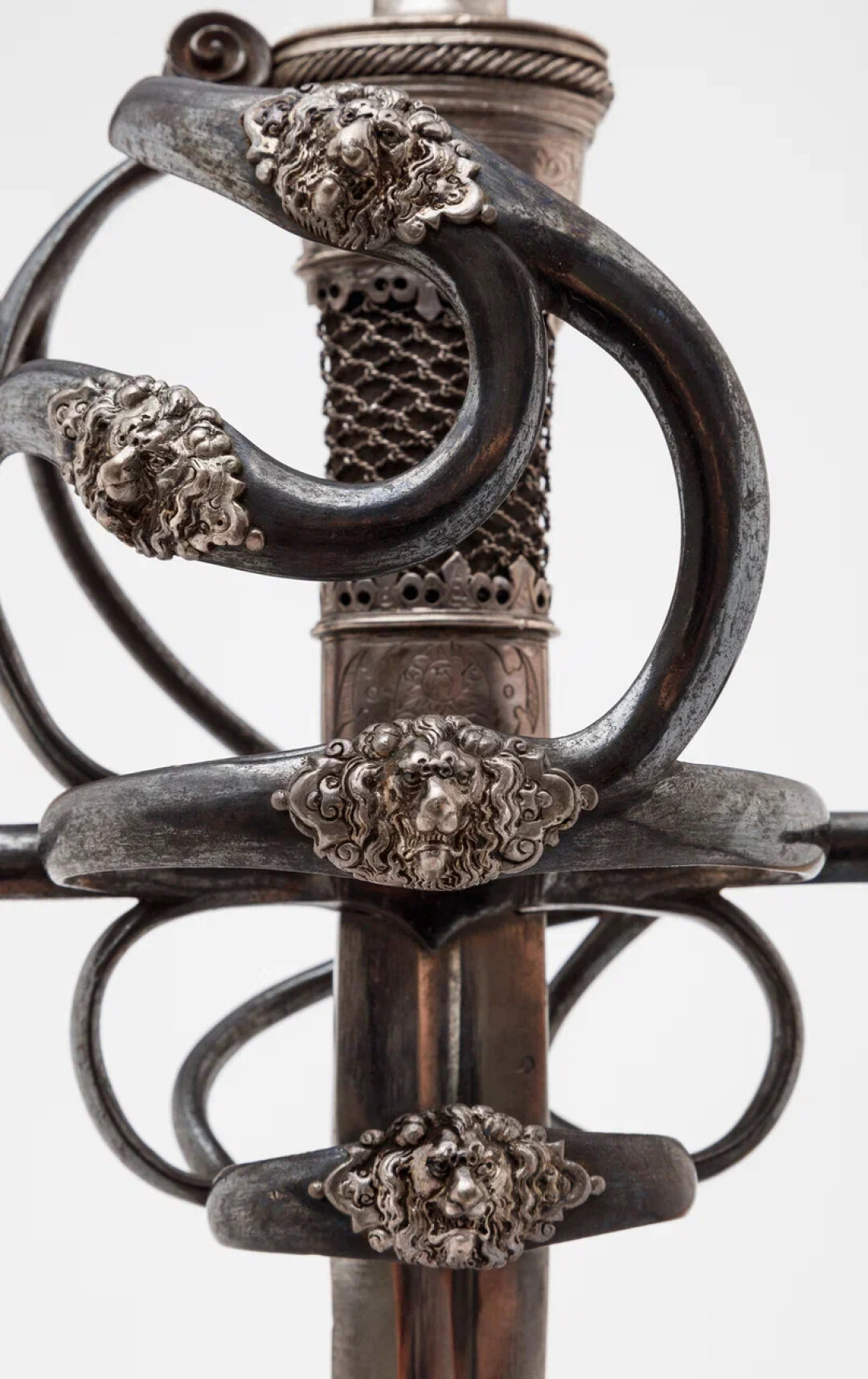 Шпага: конец XVI века