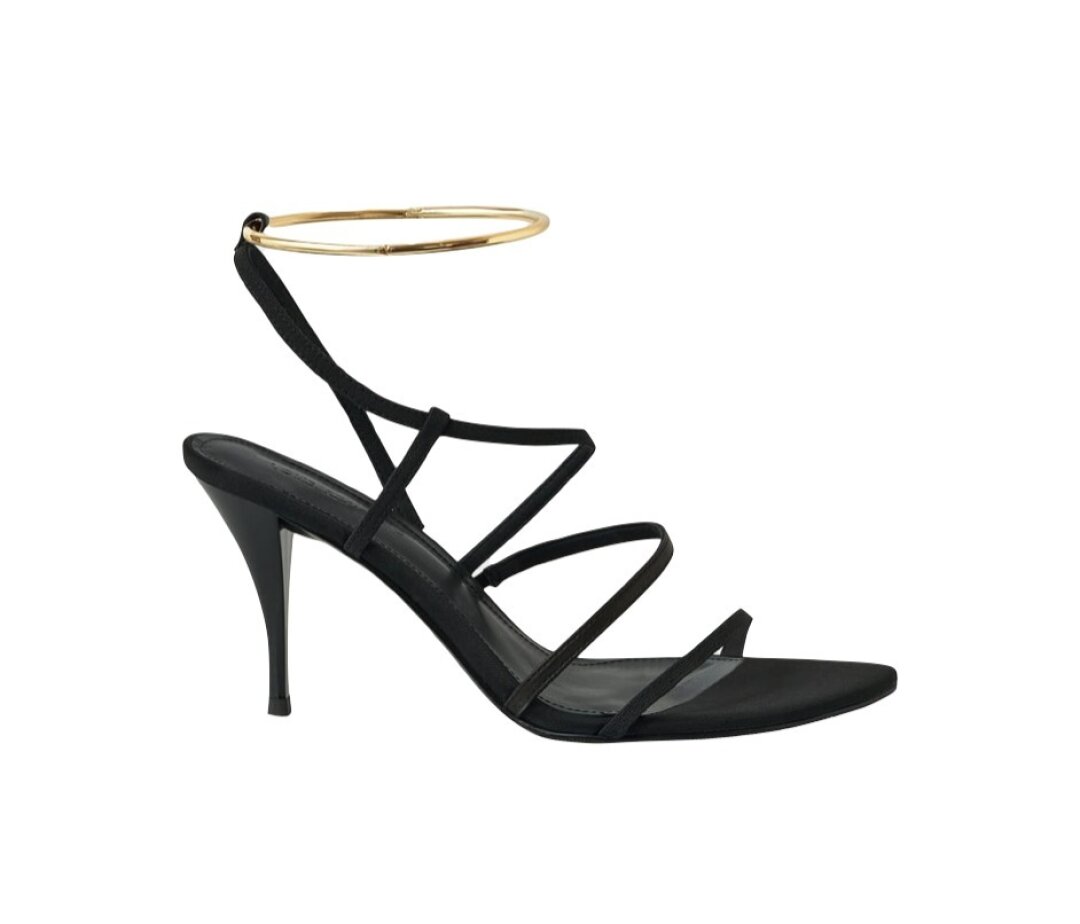 Love Republic, 10 999 руб.