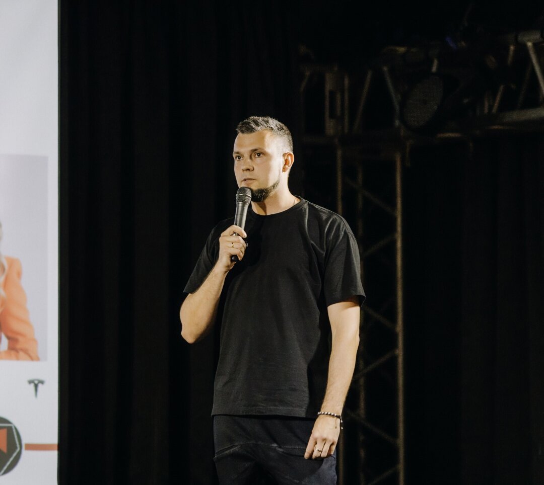 Евгений Тюрин