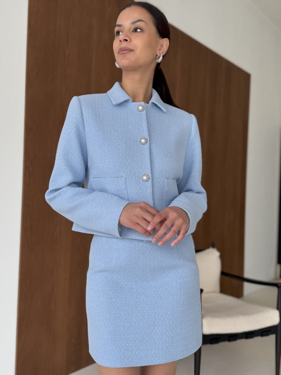 Мини юбка и жакет из твида голубого цвета на подкладке из вискозы