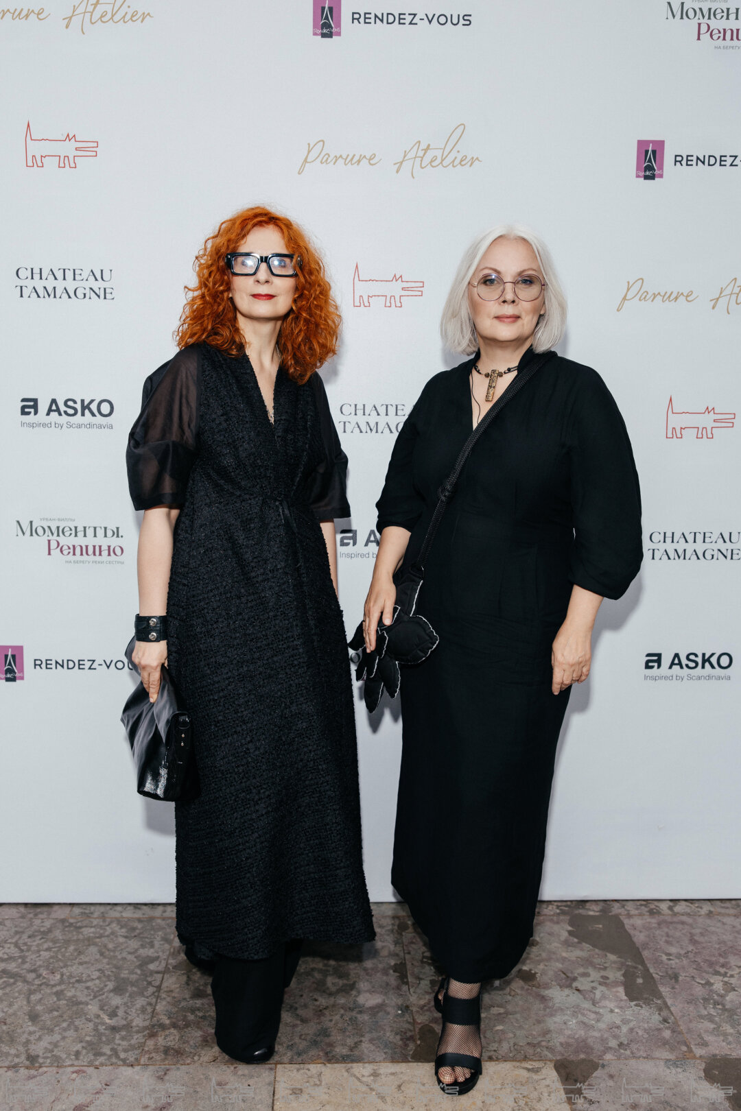 Дарья Язвицкая, Лариса Владимирова