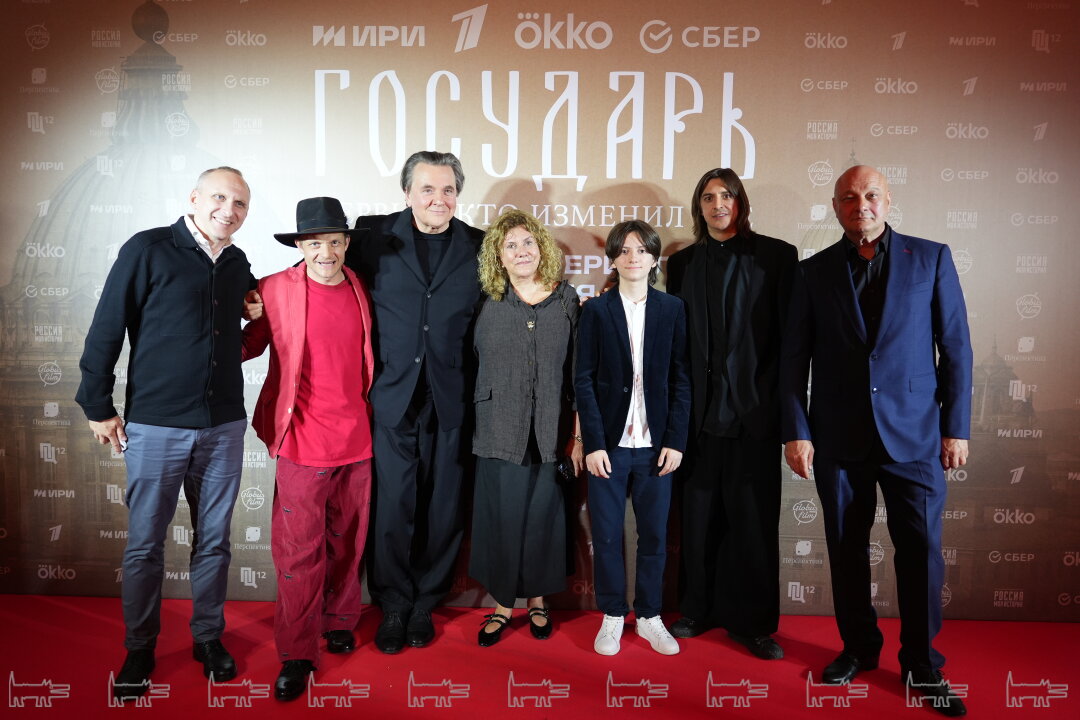 Евгений Ткачук, Константин Плотников. Гавриил Гордеев, Константин Эрнст, Наталья Смирнова, Сергей Гинзбург