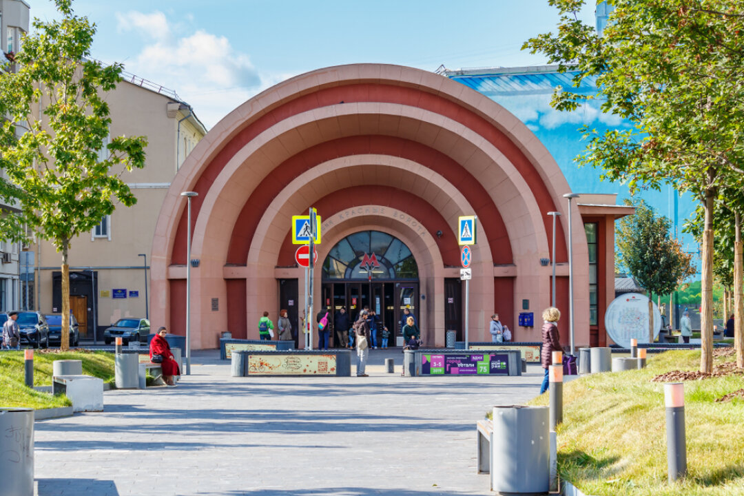 Станция «Красные ворота», Москва