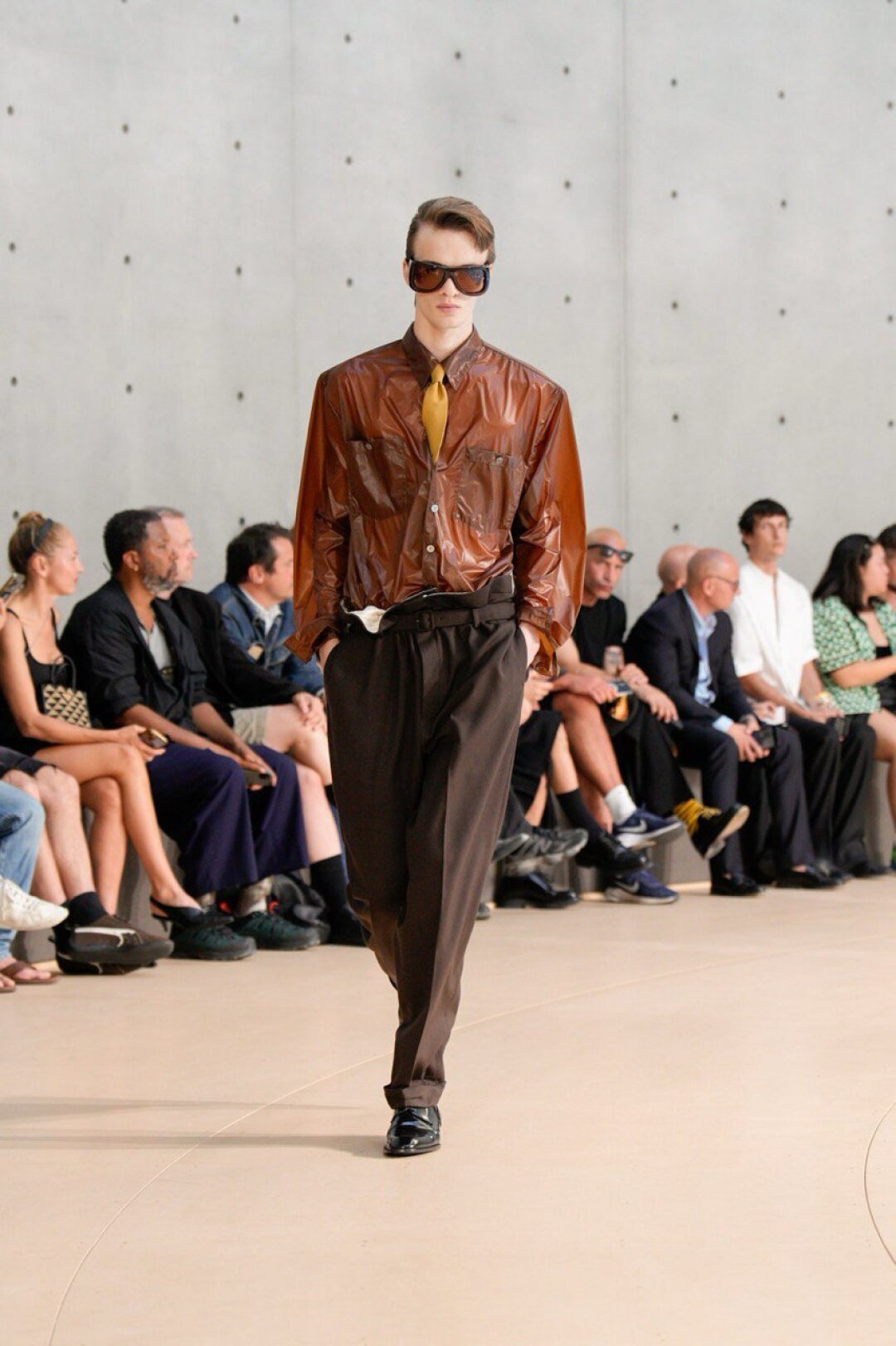 Конкурс мокрых рубашек, или Как я возвращаюсь домой без зонта (петербуржцы, Энтони Ваккарелло с нами!)