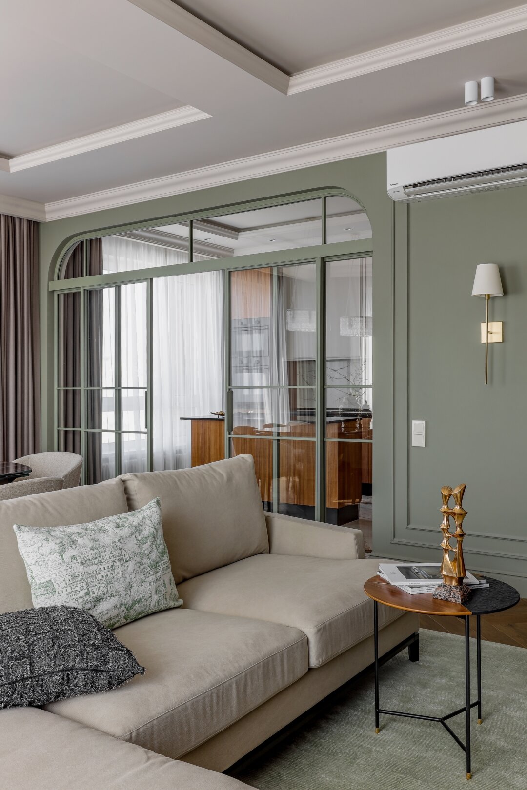 Гармоничный цвет стен собрал интерьер воедино