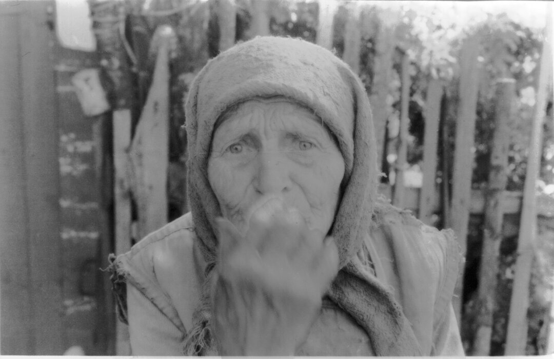 Владимир Куприянов. Из серии "Сергеевское". 2006-2009 года. Печать на пленке, оргстекло