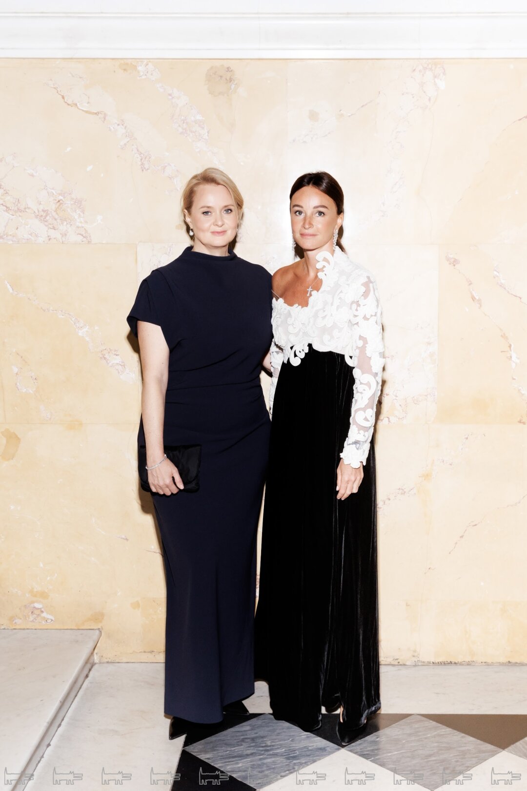 Анна Михалкова, Валентина Крупник