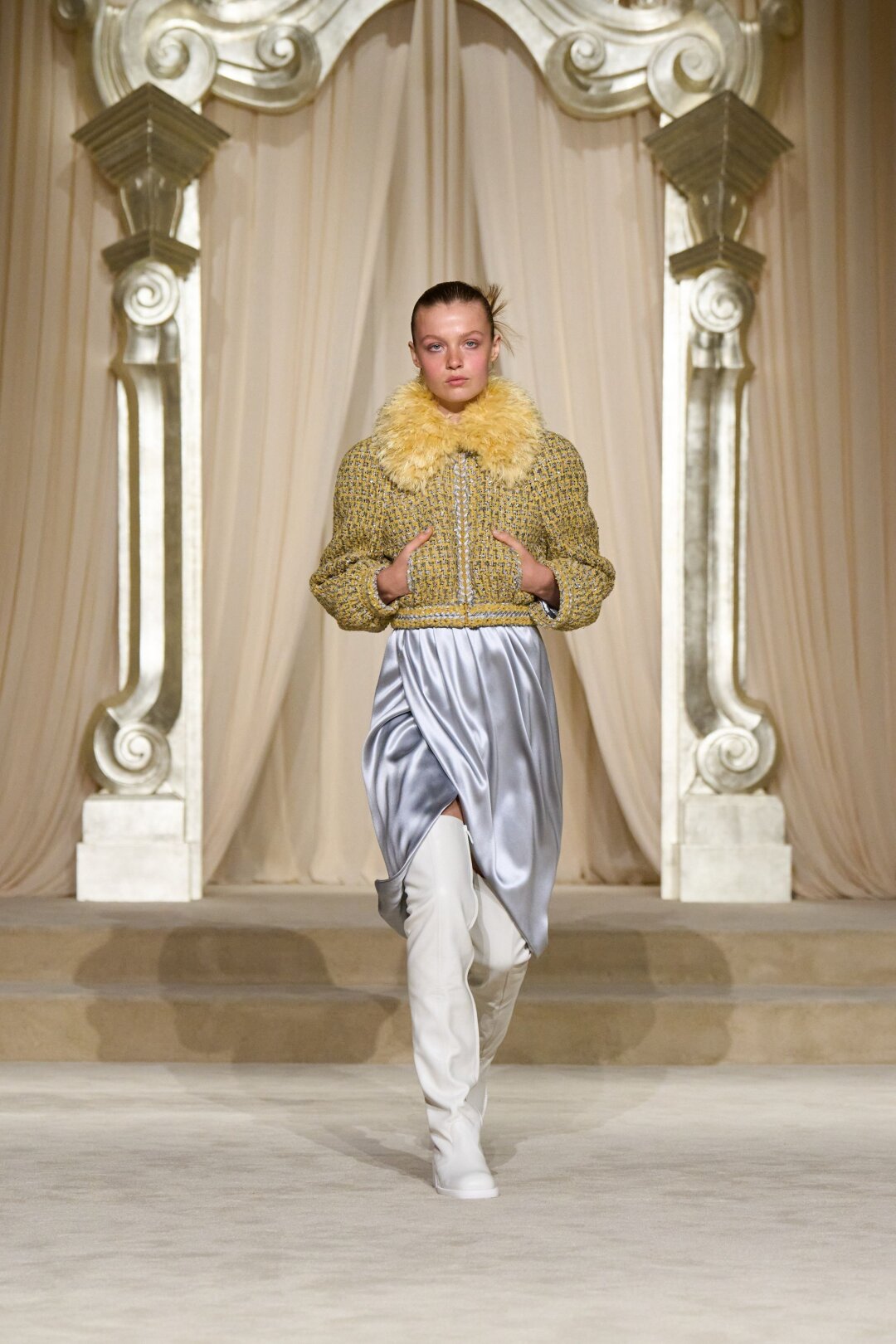 Наш лук на праздник в условиях слякоти