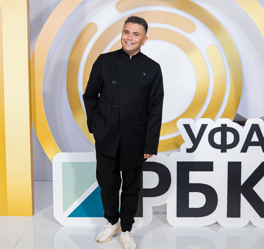 Дамир Сафаров