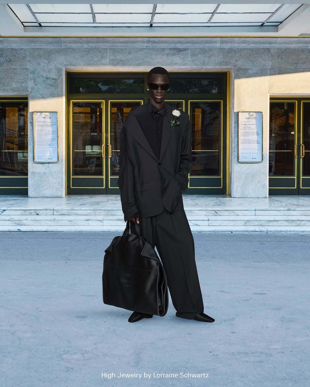 Look 28
