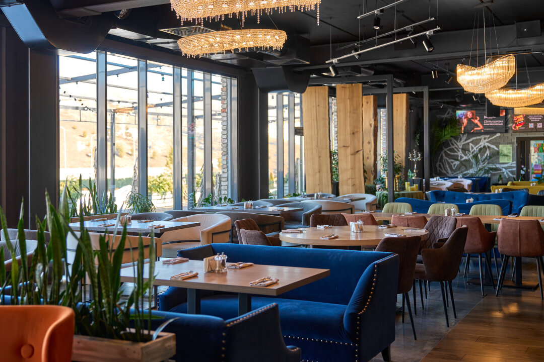 «Ласточки» в Altai Palace