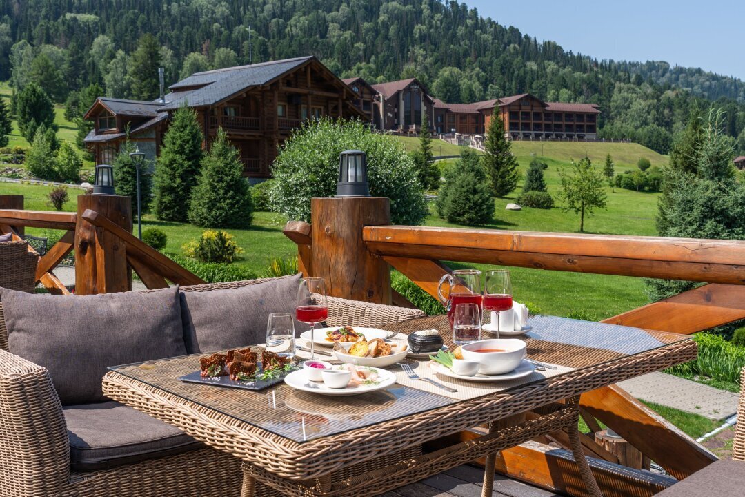 Ресторан «Пилигрим» в отеле Cosmos Collection Altay Resort