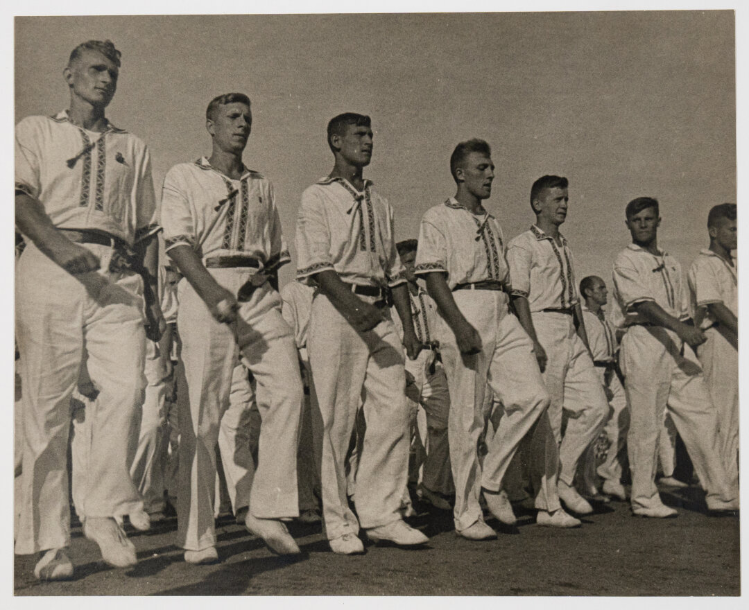 Александр Родченко. Шеренга. 1936