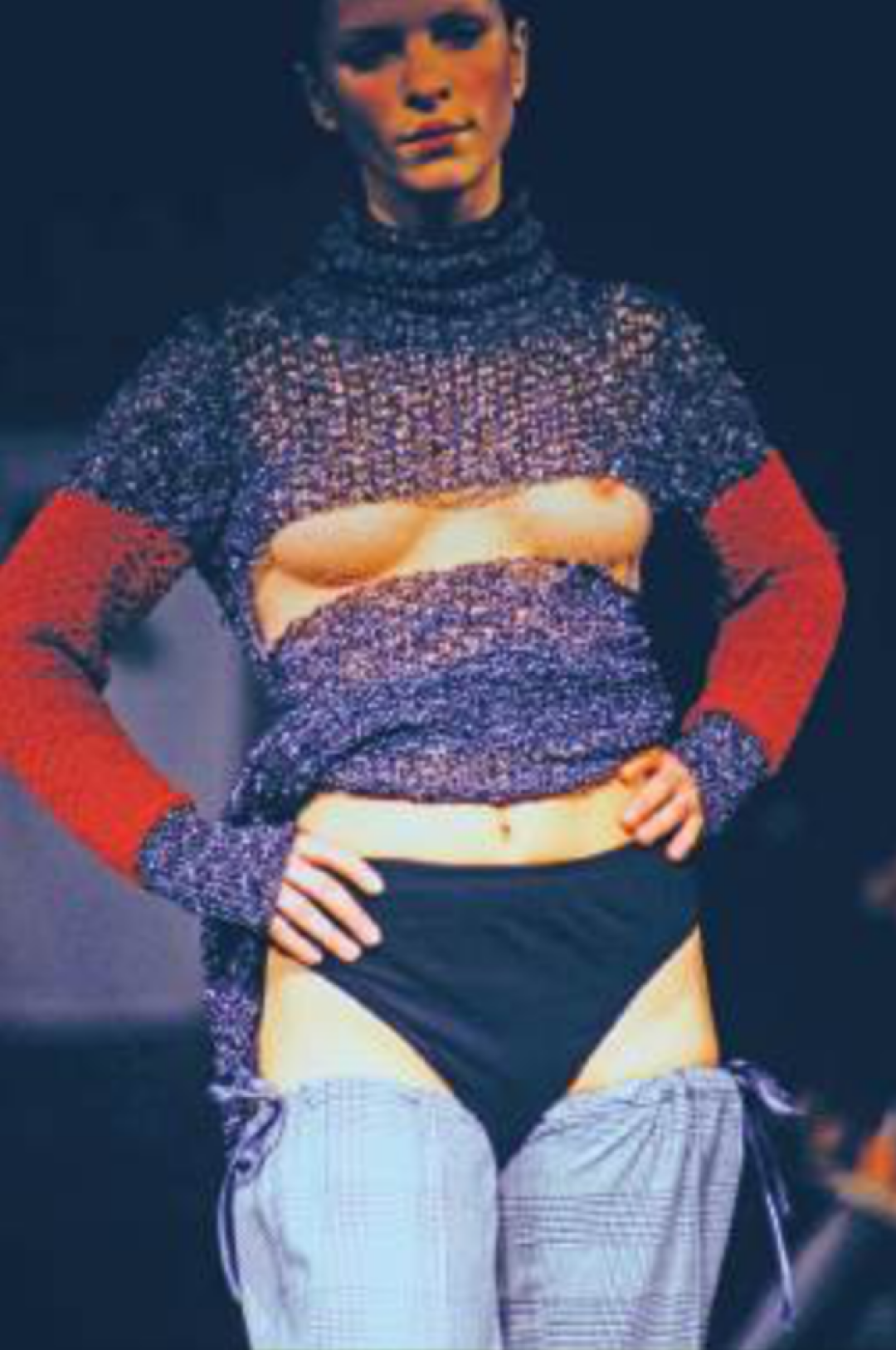 Александр Маккуин, осень/зима 1995–1996. Коллекция «Похищение Шотландии» (иначе «Надругание над Шотландией» — Highland Rape), которую демонстрировали