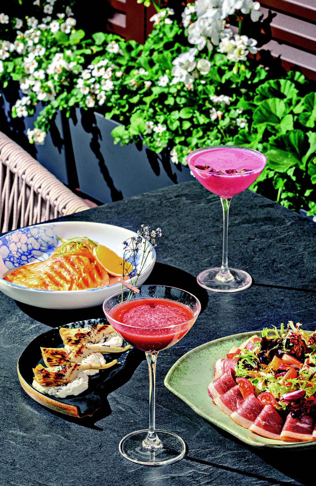 Гастропейринг (и личный инсайт!): авторские коктейли Easy Breezy или Free Fall поженить с обжаренными артишоками с муссом из пармезана