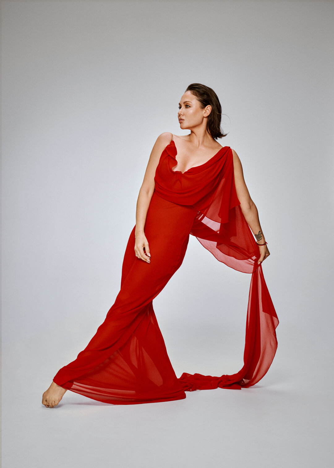 На Ляйсан: платье SAY NO MORE