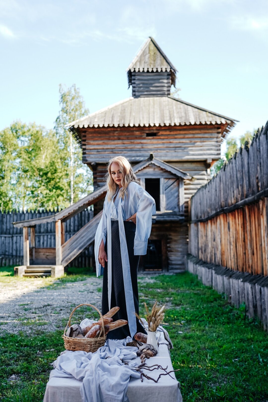 ЕКАТЕРИНА МАРЮТИНА, основатель и руководитель кейтеринга «ШЕФ» Блузка, юбка «ЧУЛÉ»