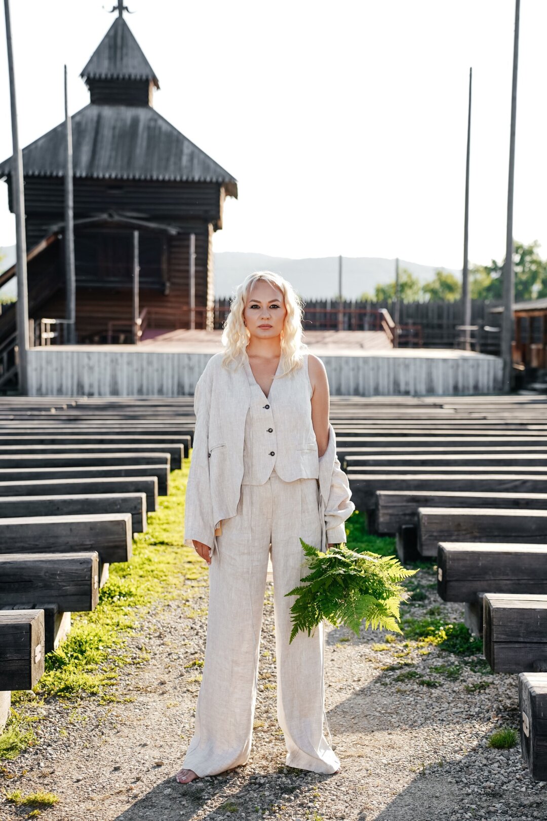 АННА ХАВАНСКАЯ (КАПИТАНОВА), специалист по маркетингу, основатель агентства «АХ! Маркетинг», 15 лет в туризме Костюм-тройка «ЧУЛÉ»